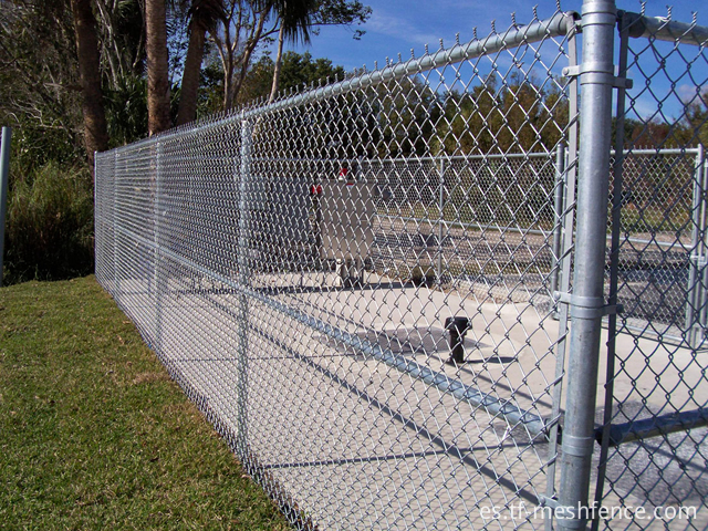 chain link fencing