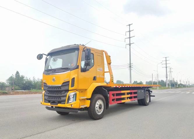 Dongfeng 4x2 Street Roads Recovery Wrecker Tow Truck