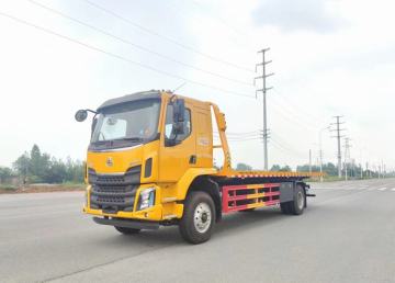 Dongfeng 4X2 street roads recovery wrecker tow truck