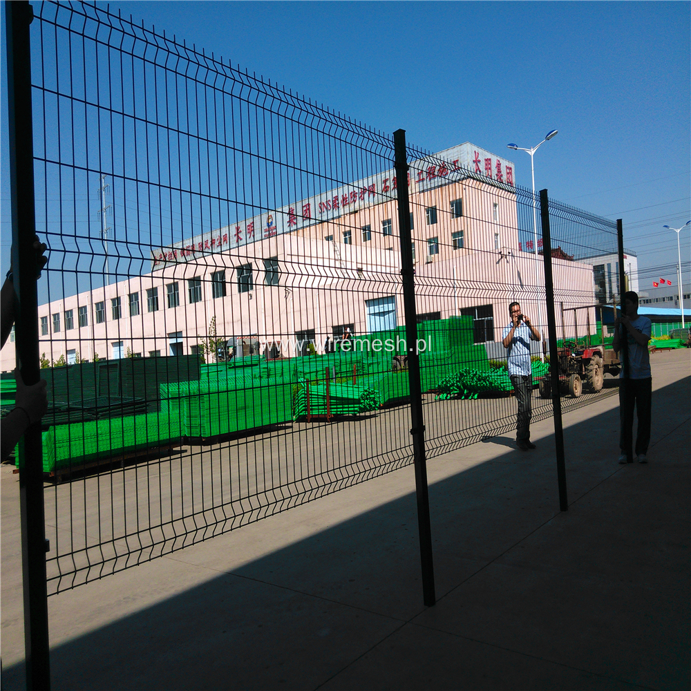 Commercial Galvanized steel Curved 3d Mesh Fence
