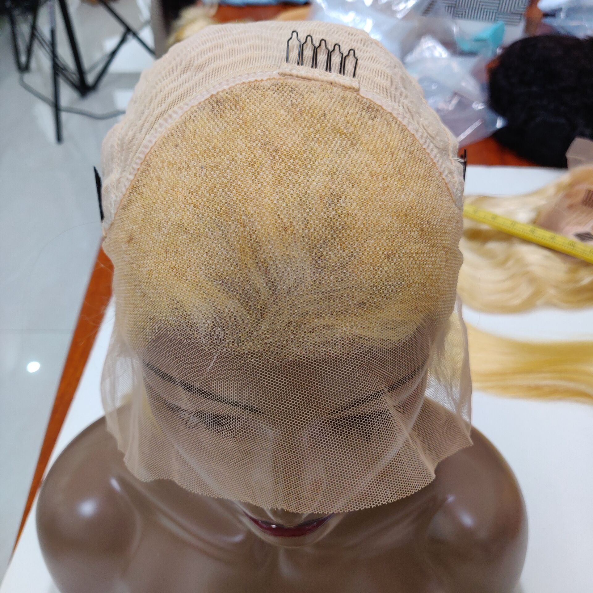 613 Color Straight Human Hair Lace Front Wigs Pre Plucked Peruvian Virgin Hair Glueless Lace Wig with Baby Hair