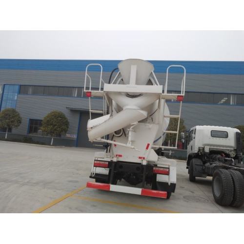 Truk Mixer Beton Mobile Cement Digunakan Harga Bagus