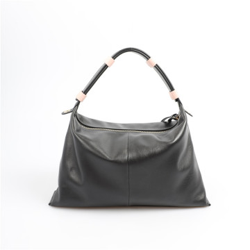 Borsa hobo grande con tracolla lunga