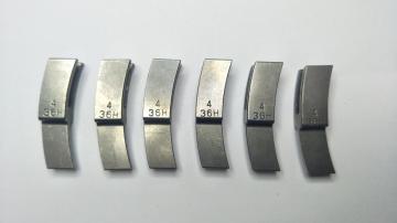 Powder metallurgy part for textile knitting machine