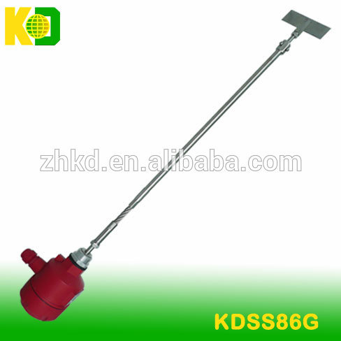 Rotating adjustable level sensor vertical level switch