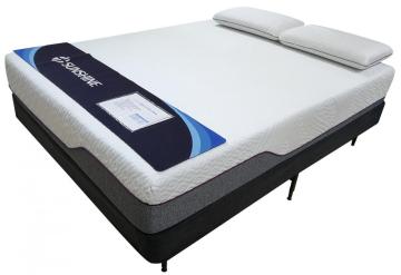 12" Deluxe Memory Foam Mattress Queen