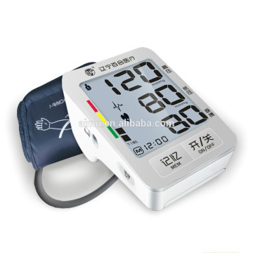 medical arm type blood pressure detector