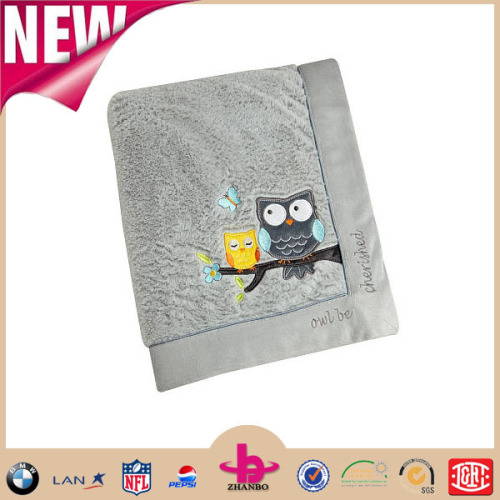 Grey color coral fleece and micro plush material vivid owl embroidery super-soft hand-feel blanket wholesale throw 2016