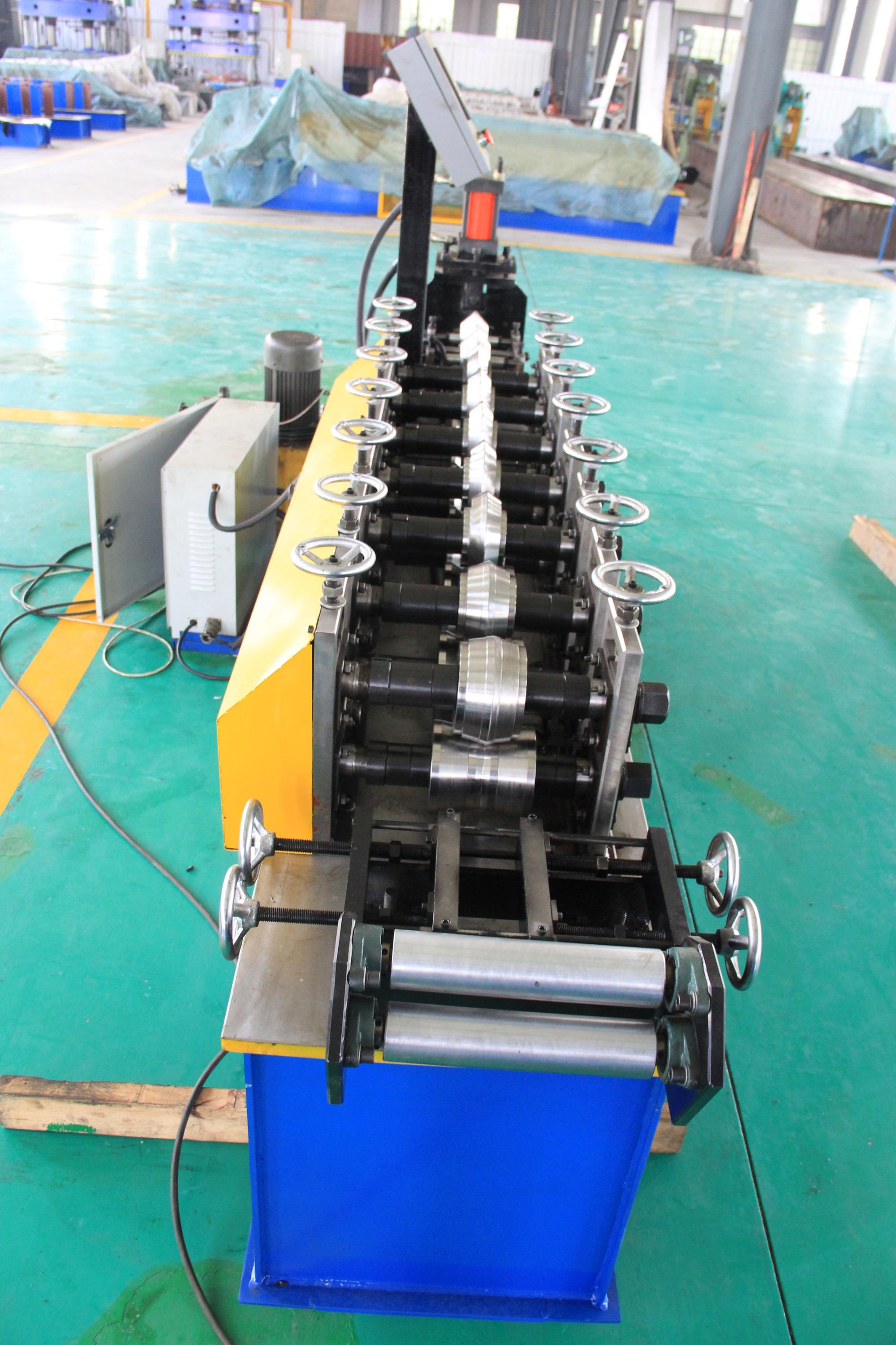 Metal Sheet Steel CU Tile Keel Cold Roll Forming Machine