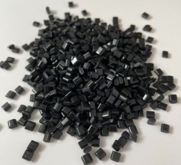 Black plastic particles ABS