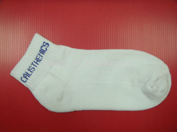 Durable cheapest sport socks for little girl