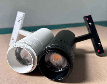 Zoom Series Spotlight Track Lighting System Ultra Slim Magnetic Track Light Rail Black Linear Spotlight for Indoor Bedroom
