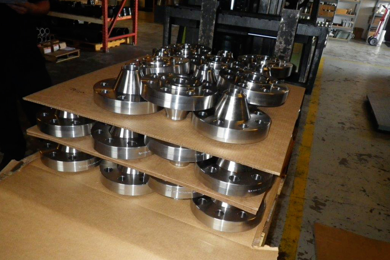 Slip On, Blind, Weldneck, Socketweld, Threaded, Lap Joint, Orifice, Spectacle Blinds and Long Welded Neck Flanges-weldneck-socketweld-flanges-manufacturers-supplier