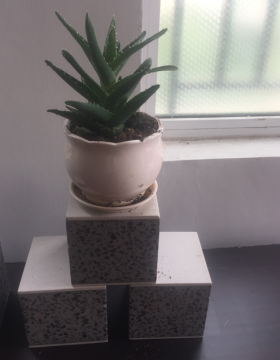 light wallboard for exterior wall