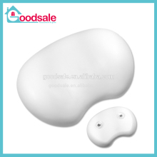 Bath Pillow With Suction Cup