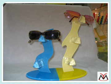 acrylic sunglass showcase,custom sunglass display,colorful acrylic sunglass display