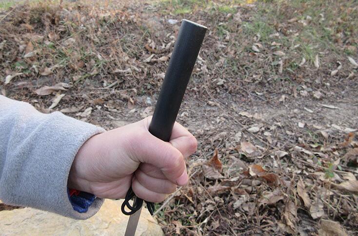 Camping Waterproof 20mm Diameter Fat Fire Starter Ferro Rod Emergency Flint Rod Bushcraft Ferrocerium Rod with Striker