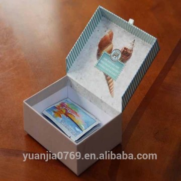 Fancy small plastic bages box