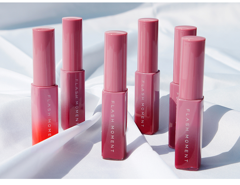 Long-lasting Moisturizing Lip Gloss