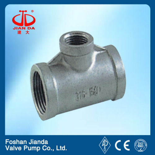 Malleable cast iron threaded reducing tee