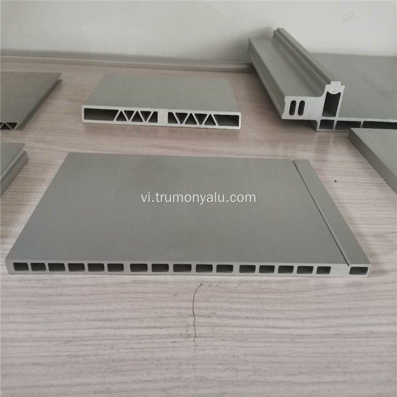 Phay khắc CNC Phụ tùng và bảng điều khiển bằng nhôm