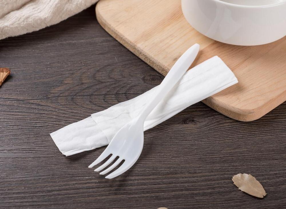 Plastic Fork with Tissue