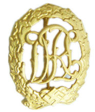 Germany World War 2 Metal Pin Badges With Gold Finish Plated