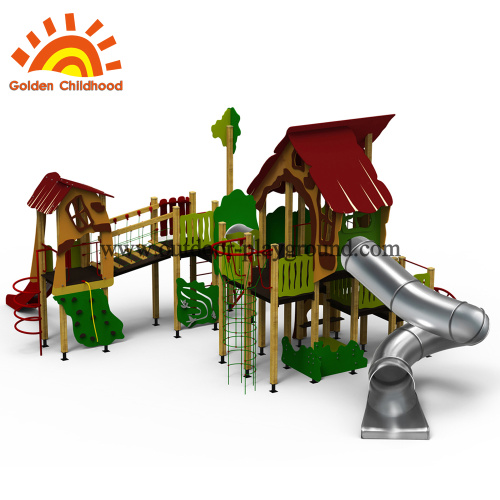 Kolam playhouse luar untuk kanak-kanak dengan slaid