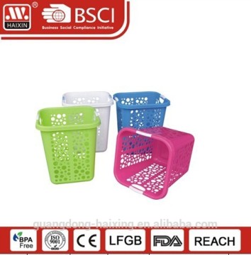 Plastic square laundry basket (58L)