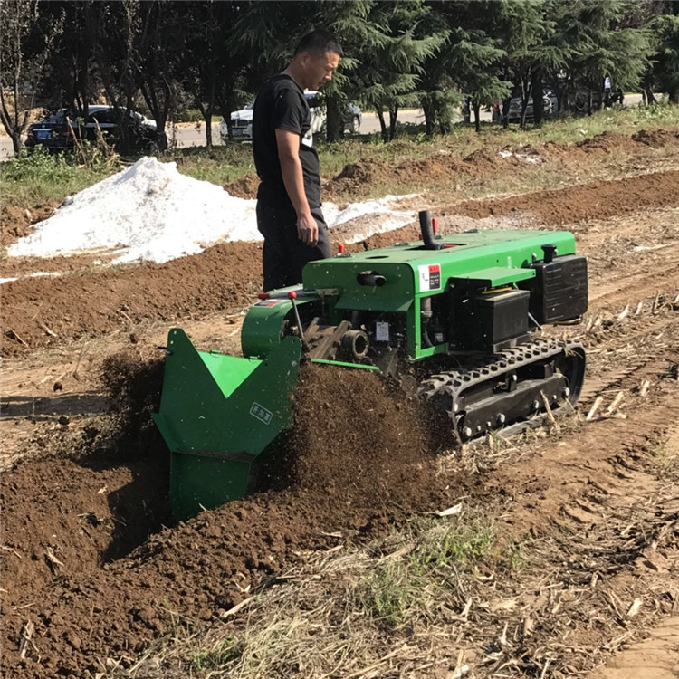 Multifunctional farm trencher micro trenching machine remote digging trencher discount price