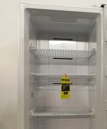 PCM/VCM Electronic Control Frost Free 230V Upright Freezer 594L