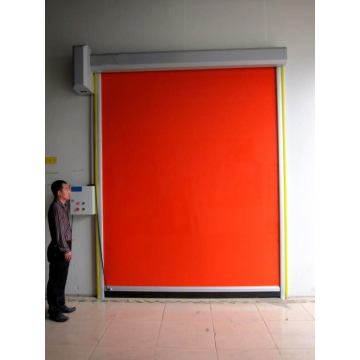 Insulated self-repairable high speed door