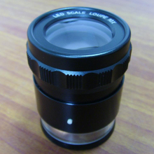 Scale Magnifier With LED Light