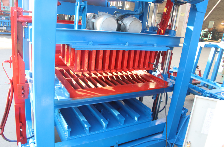 Solid Cement Brick Making Machine