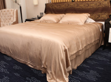 19 Mm Silk Charmeuse Silk Bed Sheet