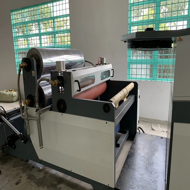 Automatic High Speed Hot Thermal Paper Laminating Machine Znfh1300