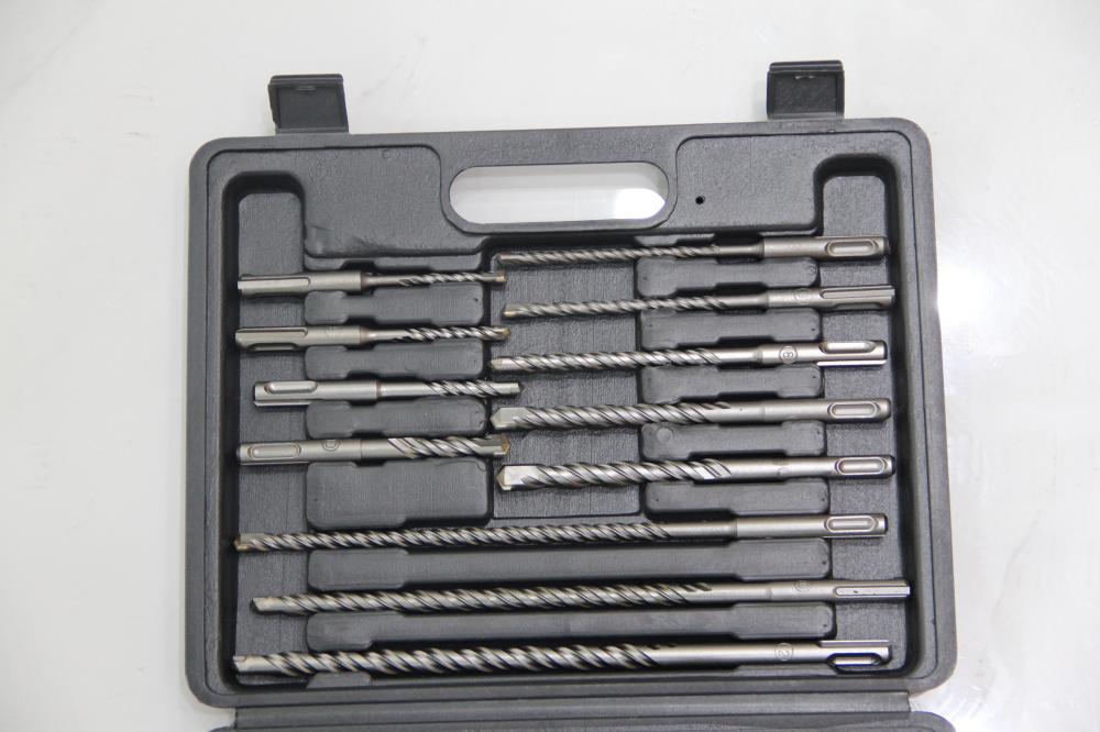 17 PCS Hammer Drill Bits and Chisels Set