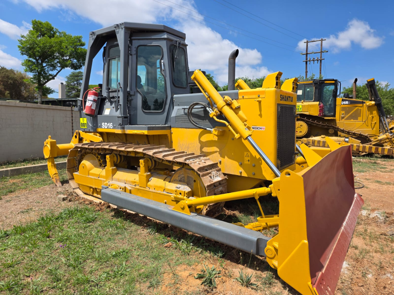 shantui SD16 bulldozer shantui SD16 bulldozer