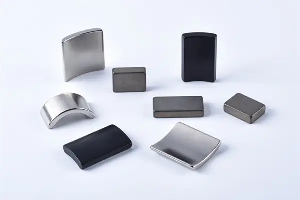 नियोडिमियम आर्क मैग्नेट 10 जेपीजी Neodymium Arc Magnets 10 Jpg