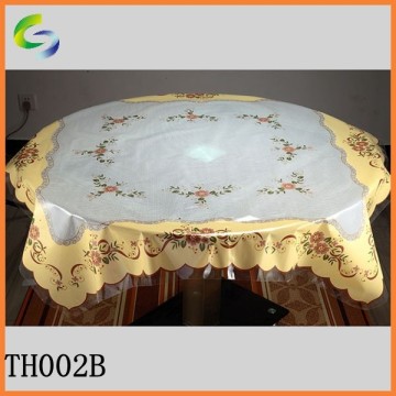 2015 fashionable plastic table cloth for weeding