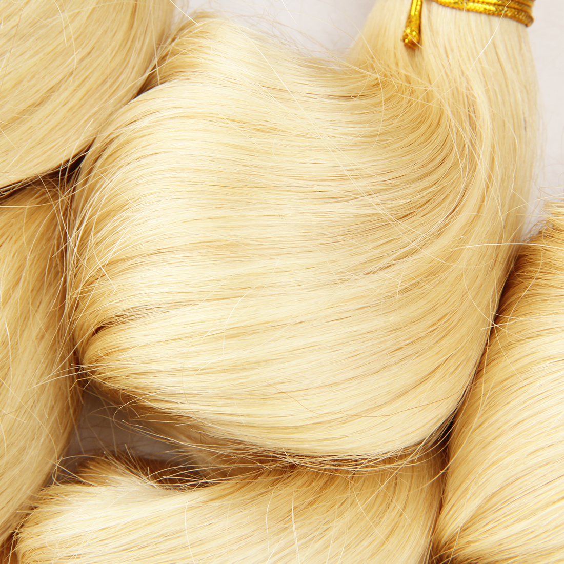 Aliexpress Hair Bundles Import 613 Color Russian Blonde Hair Loose Wave Human Hair
