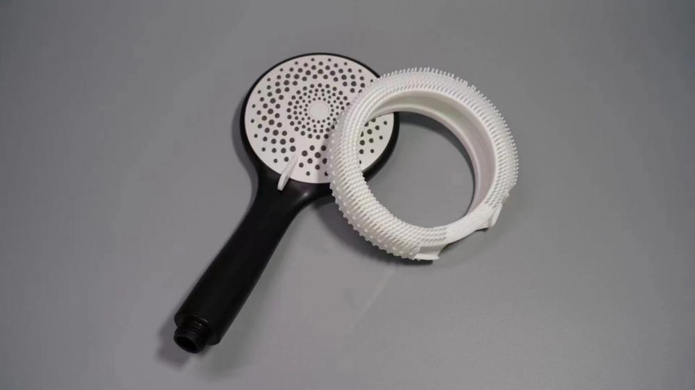 Cepillo de goma de silicona Fuera de matorral Funda de plástico ABS Batio de baño Cabezal de ducha