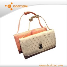 2014 new crocodile wallet with handle and chain