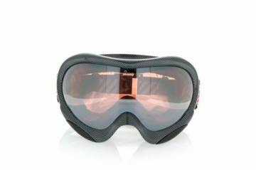 ski goggles