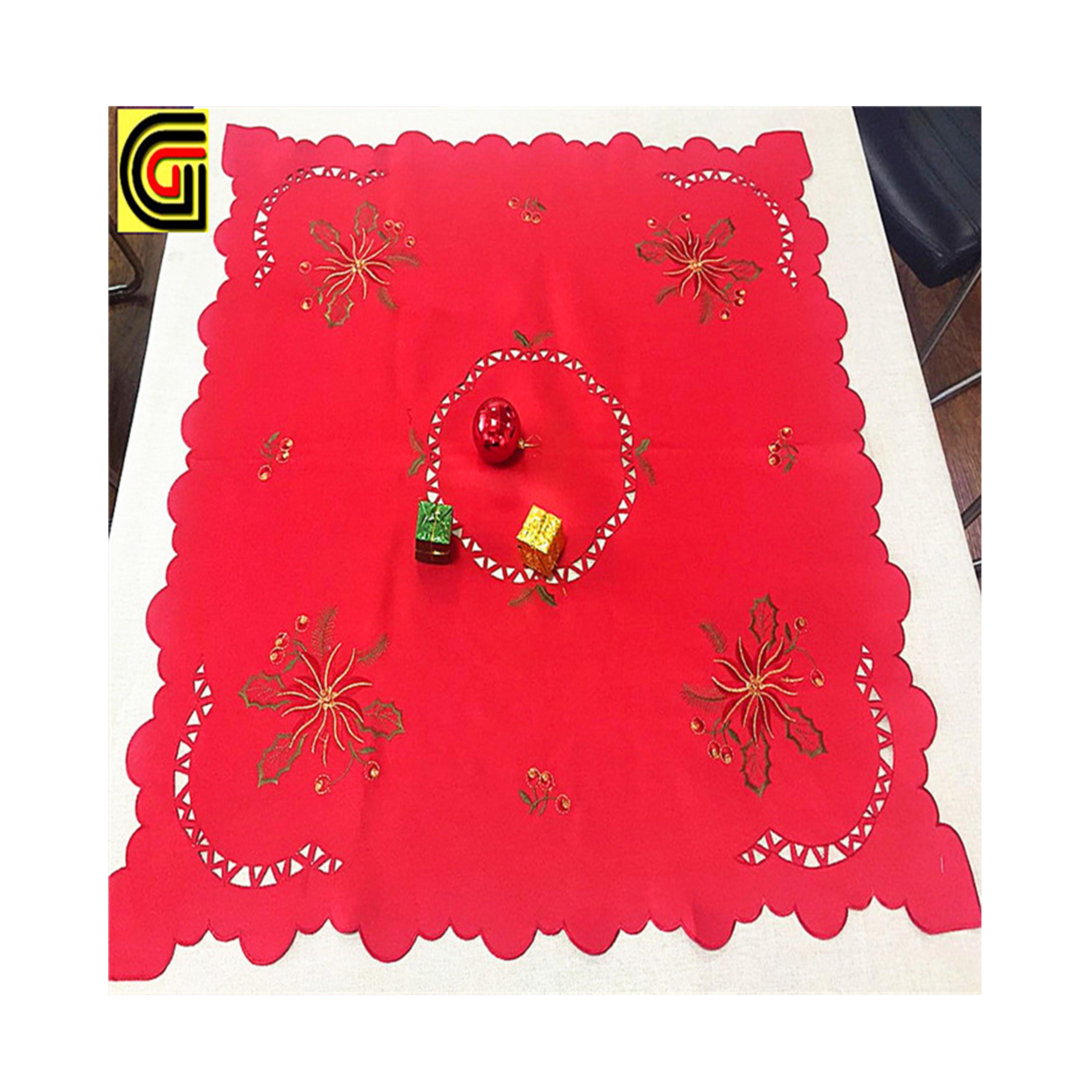 Beautiful Red Embroidery cutwork designs Tablecloth with pinecone and berries for Christmas