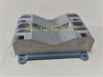 Pedal support component of automobile