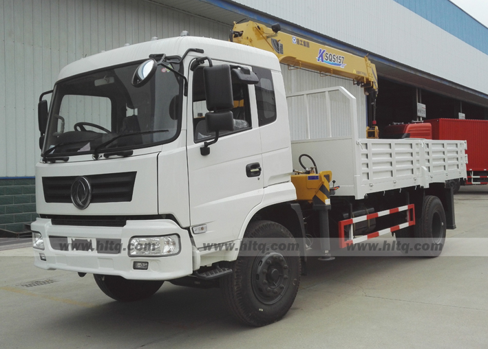 RHD dump truck mounted crane