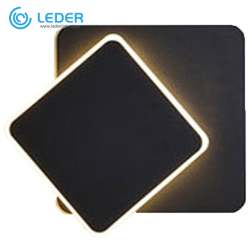 LEDER Большой квадратный настенный светильник