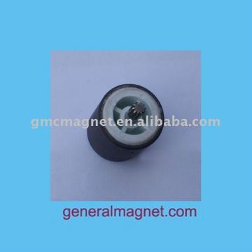 injection ferrite magnet