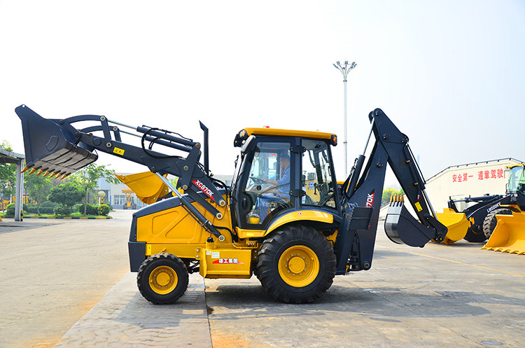 Traktor mini XCMG 2ton smalll dengan backhoe XC870K